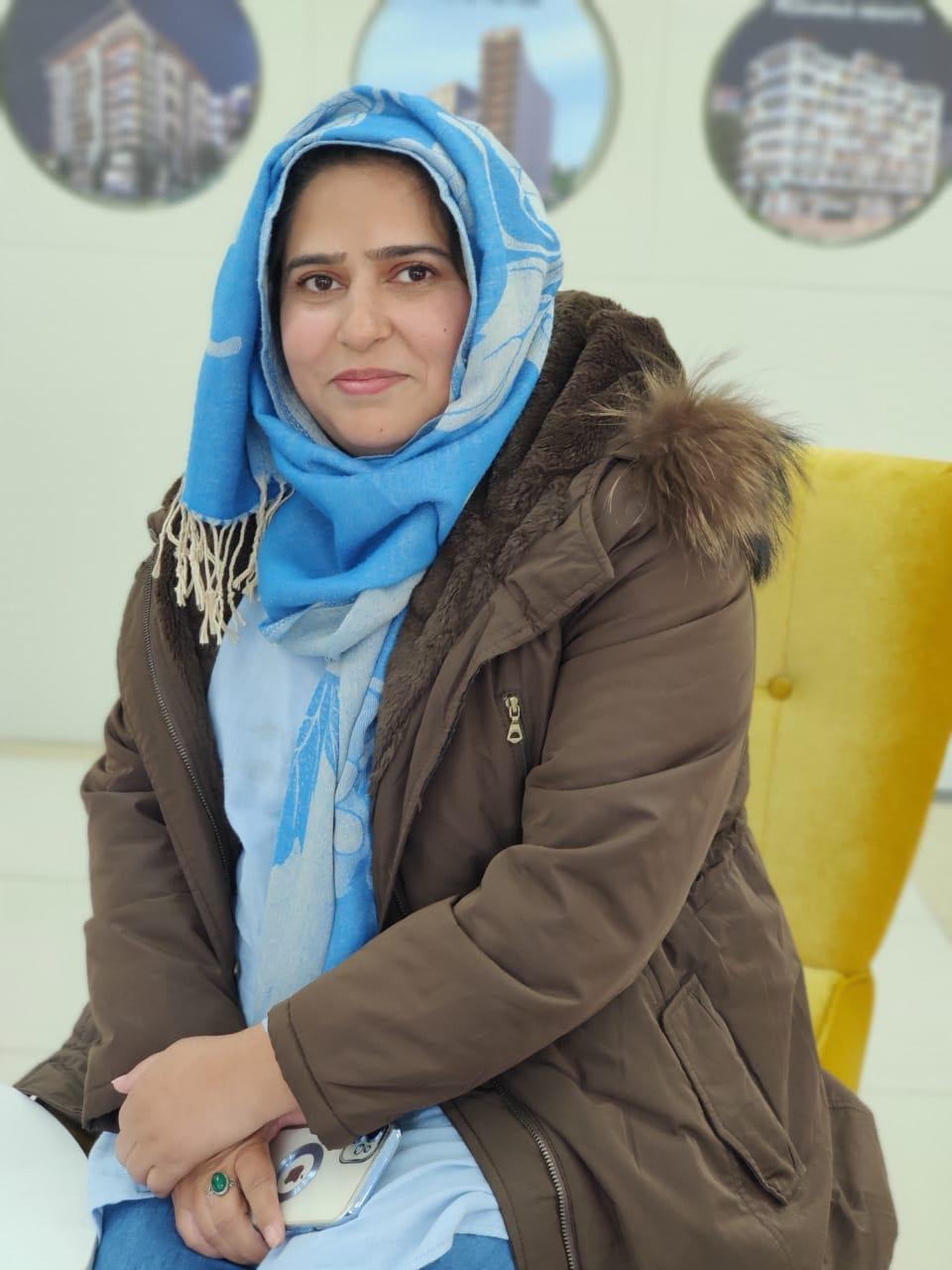 Ms. Veena Kanwal